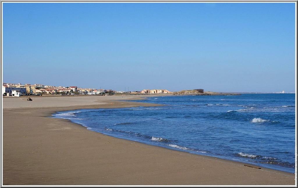 T3 Vue Mer Et Plage, Avec Wifi Et Parking Saint-Pierre-la-Mer  Dış mekan fotoğraf